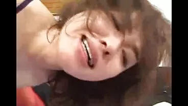 Cô gái phim xes online tóc vàng brunette fingering lesbian lick thiếu niên