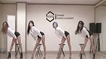 Stepdaughter Lacy và tốt nhất người bạn cho cha Charles một peek! phim sex online không che