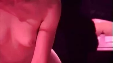 Brazzers: Sara phim sex truc tuyen Retali ripped cô ấy mới kẻ sọc váy Trên PornHD