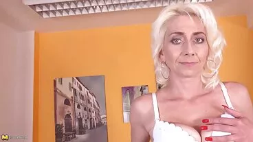 Nghiệp phim sex online pro dư lớn boobs brunette thủ dâm solo đồ chơi webcam